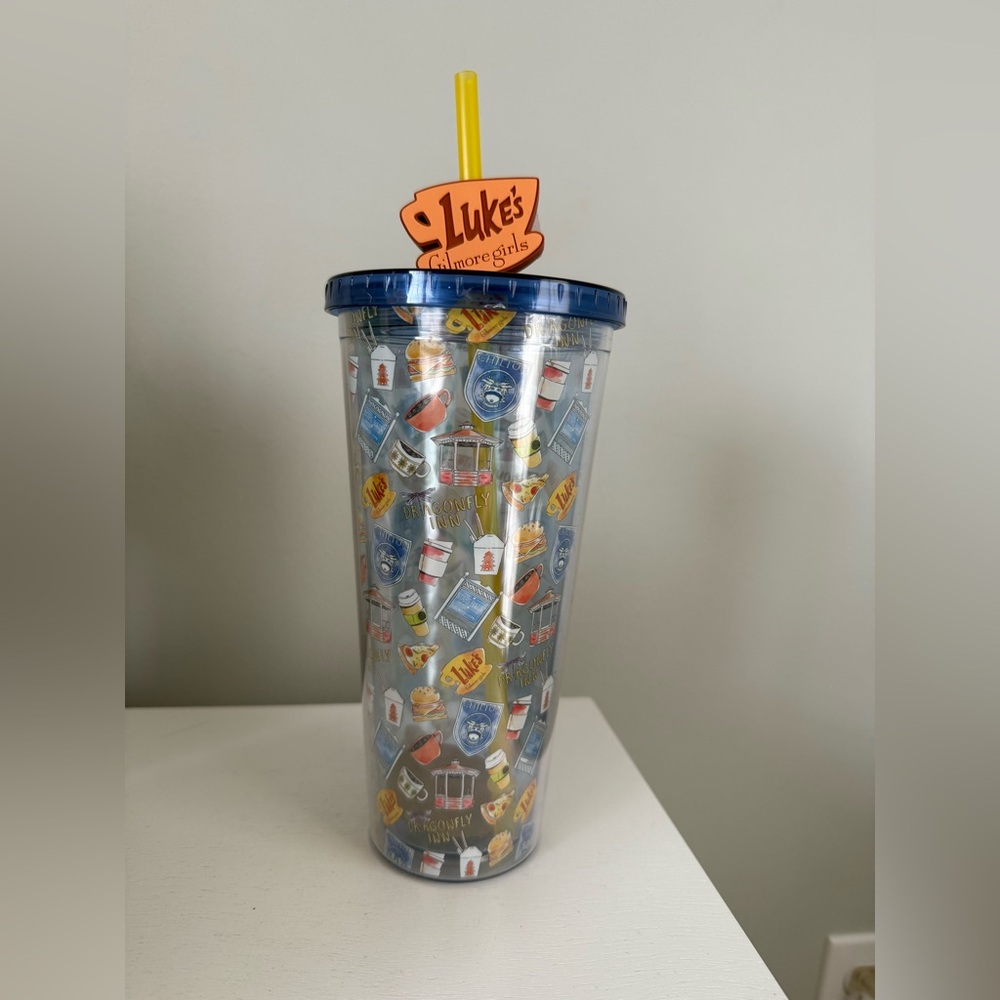 BRAND NEW!!  Gilmore Girls Luke's Diner 24oz straw travel tumbler cup